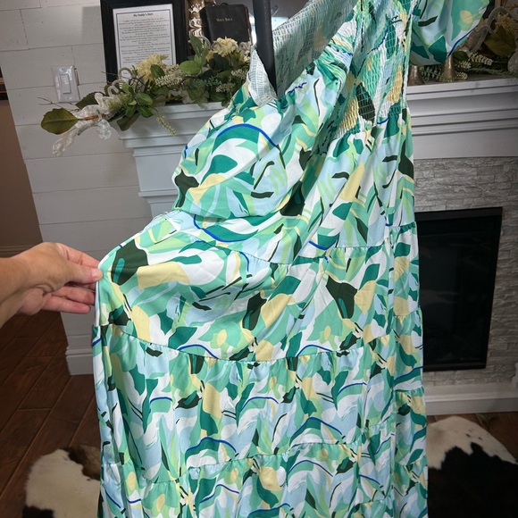 Vibrant Green and Blue Maxi Dress - Picture 7 of 11